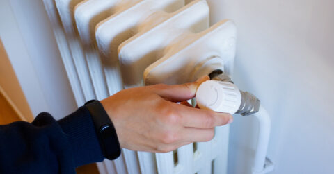 Kun je een warmtepomp combineren met radiatoren?