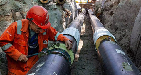 ‘File op stroomnet vraagt om warmtenetten’