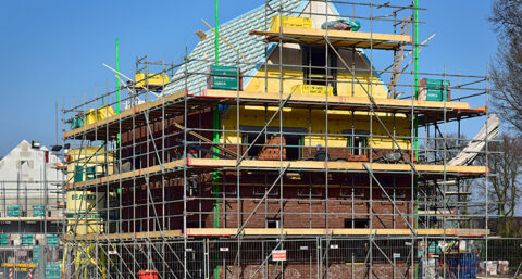 ‘Drie tot vijf miljard euro nodig om woningbouw vlot te trekken’