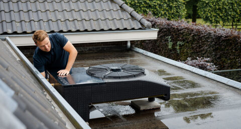 Warmtepompen 850 euro goedkoper door schrappen ver­plich­ting